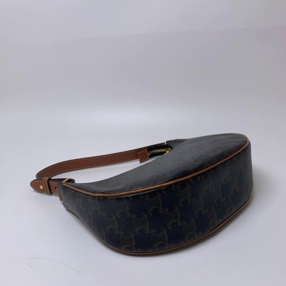 Celine Women Pre-Loved Bag Very Good Condition - Picture 6 of 9